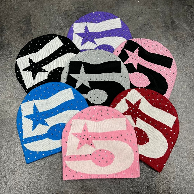 OEM Wholesale Custom Winter Y2K Skull Beanie Caps Acrylic Fabric Premium Rhinestone Beanies for Men Women