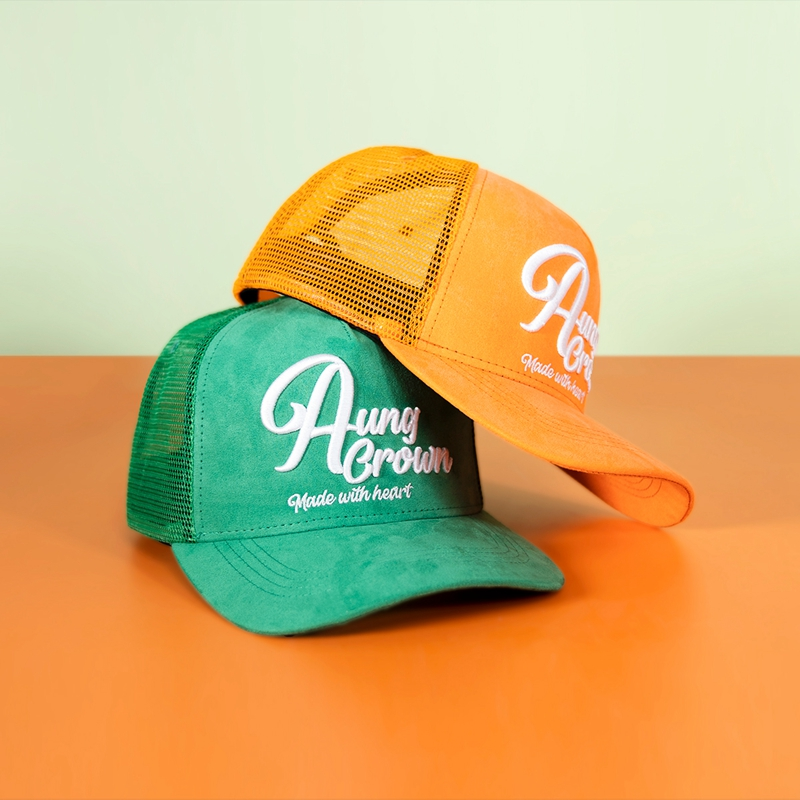 OEM Wholesale Price 5 Panel Unisex Suede Trucker Hat Custom 3D Embroidery Logo High Profile Mesh Baseball Trucker Caps