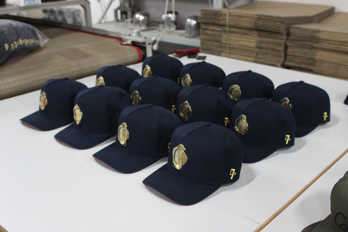 Aung Crown Brand Quality 5 Panel Unisex Cotton Baseball Hat Custom Embroidery Logo Curved Brim Gorras Baseball Caps